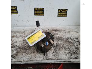 Usados Bomba de gasolina Daihatsu Cuore (L251/271/276) 1.0 12V DVVT Precio € 40,00 Norma de margen ofrecido por Autodemontage de Zaag