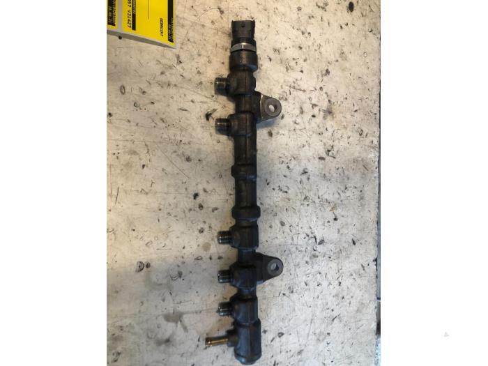 Usagé Système d'injection Fiat Punto Evo (199) 1.3 JTD Multijet 85 16V Euro 5 Prix € 50,00 Règlement à la marge proposé par Autodemontage de Zaag