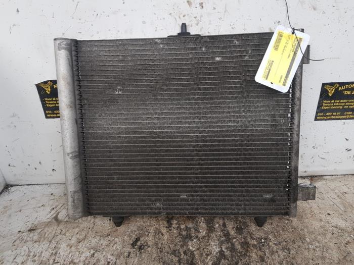 Air conditioning radiator from a Peugeot 207 CC (WB) 1.6 16V 2008