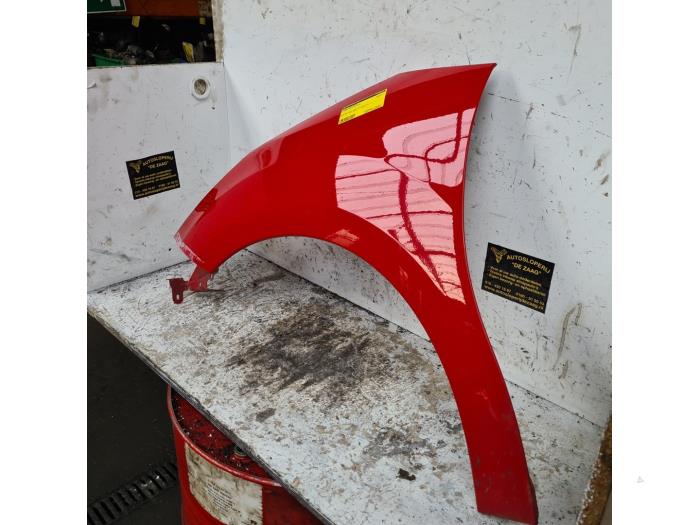 Front wing, left from a Citroën DS3 (SA) 1.6 16V VTS THP 155 2010