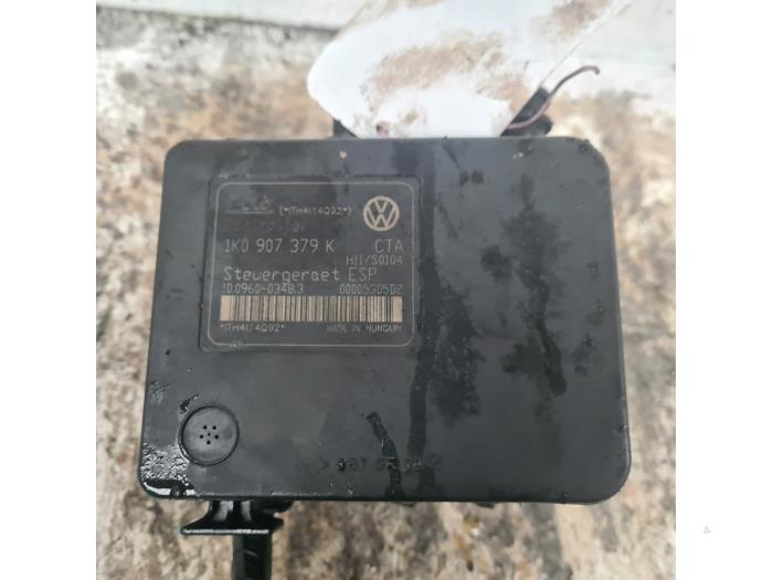 Used ABS pump Volkswagen Golf V (1K1) 1.6 FSI 16V Price € 100,00 Margin scheme offered by Autodemontage de Zaag