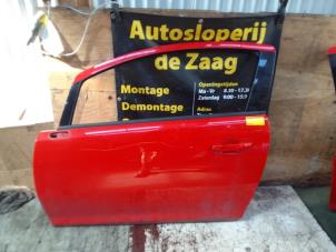 Used Door 2-door, left Opel Corsa III 1.6 16V VXR Turbo Price € 75,00 Margin scheme offered by Autodemontage de Zaag