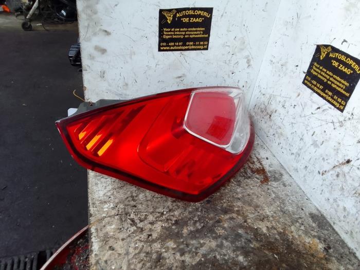 Taillight, left from a Ford Fiesta 6 (JA8) 1.5 TDCi 2013