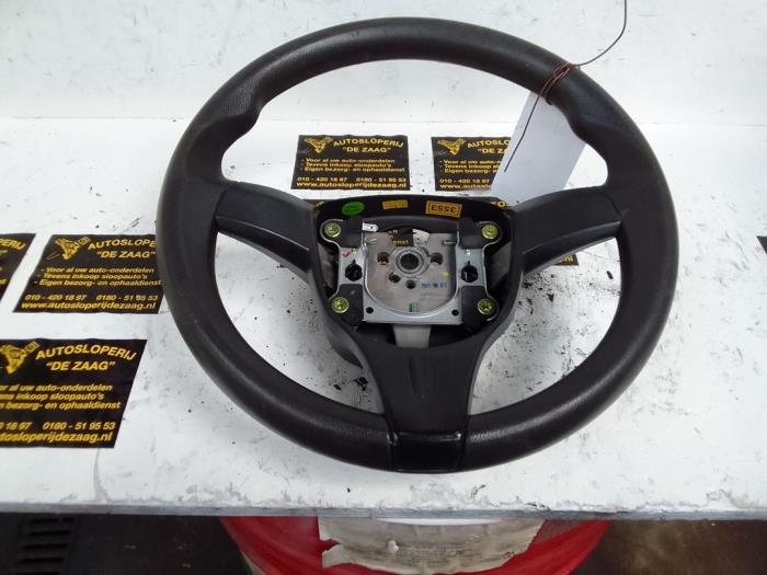 Steering wheel from a Daewoo Spark 1.0 16V 2011