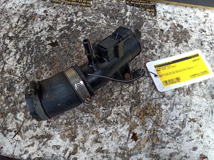 Gebrauchte Intercooler Rohr Ford Focus 3 1.0 Ti-VCT EcoBoost 12V 100 Preis € 50,00 Margenregelung angeboten von Autodemontage de Zaag