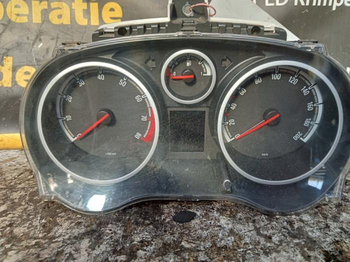 Opel Corsa Instrument panels stock