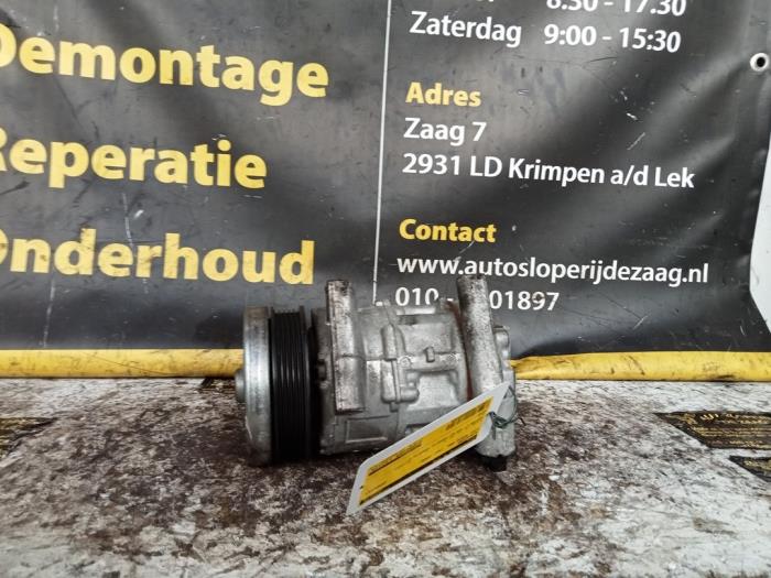 Usagé Pompe clim Fiat Grande Punto (199) 1.4 Prix € 80,00 Règlement à la marge proposé par Autodemontage de Zaag