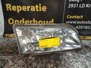 Used Headlight, right Volvo V40 (VW) 1.8 16V Price € 35,00 Margin scheme offered by Autodemontage de Zaag