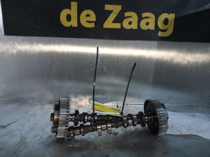 Usagé Kit arbre à cames Ford Focus 3 1.0 Ti-VCT EcoBoost 12V 100 Prix € 200,00 Règlement à la marge proposé par Autodemontage de Zaag