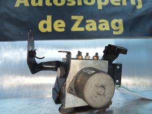 Gebrauchte ABS Pumpe Mini Mini (R56) 1.6 16V Cooper Preis € 35,00 Margenregelung angeboten von Autodemontage de Zaag
