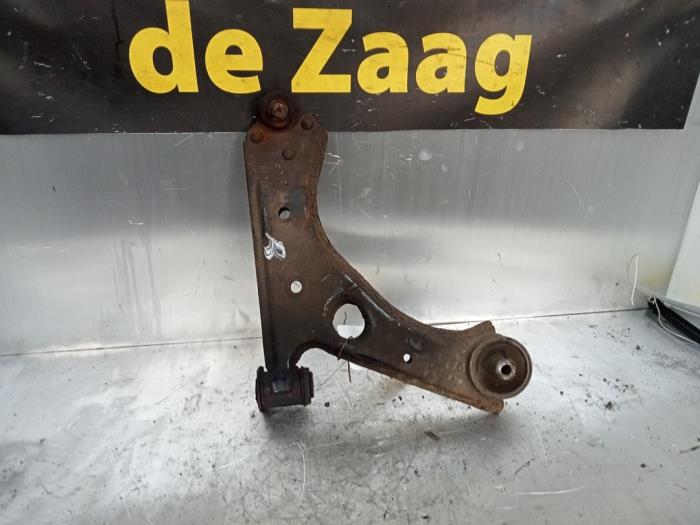 Front wishbone, right from a Opel Corsa D 1.2 16V 2007