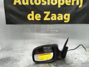 Używane Lusterko zewnetrzne lewe Suzuki Swift (ZA/ZC/ZD1/2/3/9) 1.3 VVT 16V Cena € 35,00 Procedura marży oferowane przez Autodemontage de Zaag