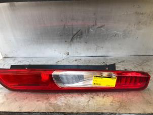 Usagé Feu arrière droit Ford Focus 2 2.5 20V ST Prix € 25,00 Règlement à la marge proposé par Autodemontage de Zaag