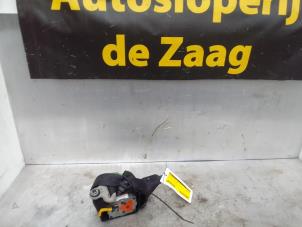 Used Front seatbelt, left Opel Agila (B) 1.2 16V Price € 70,00 Margin scheme offered by Autodemontage de Zaag
