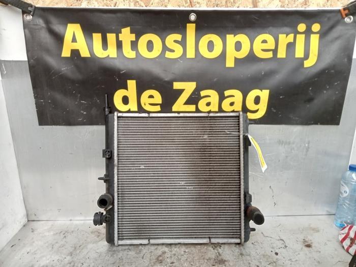 Used Radiator Peugeot 208 I (CA/CC/CK/CL) 1.4 16V Price € 40,00 Margin scheme offered by Autodemontage de Zaag