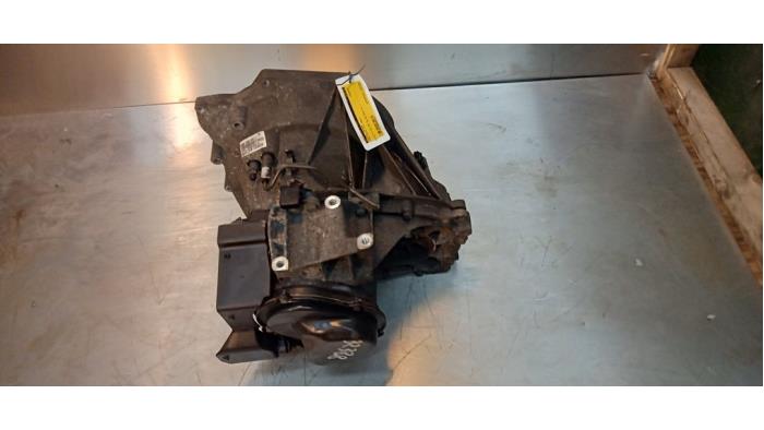 Usagé Boîte de vitesse Ford Focus 1 Wagon 1.4 16V Prix € 200,00 Règlement à la marge proposé par Autodemontage de Zaag