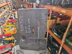 Abdeckblech Motor van een Ford Mondeo III Wagon 1.8 16V 2003