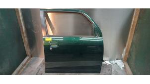Używane Drzwi prawe przednie wersja 4-drzwiowa Daihatsu Trevis 1.0 12V DVVT Cena € 100,00 Procedura marży oferowane przez Autodemontage de Zaag