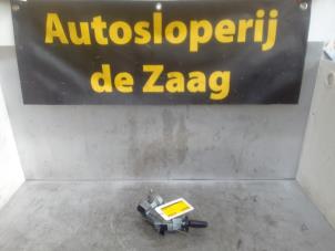 Usados Cerradura de contacto y llave Opel Corsa D 1.6i GSI 16V Turbo Ecotec Precio € 40,00 Norma de margen ofrecido por Autodemontage de Zaag
