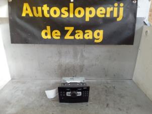 Używane Radio Opel Corsa D 1.2 16V Cena € 40,00 Procedura marży oferowane przez Autodemontage de Zaag