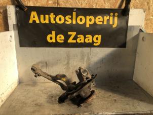 Used Knuckle, front right BMW 1 serie (E81) 118i 16V Price € 35,00 Margin scheme offered by Autodemontage de Zaag