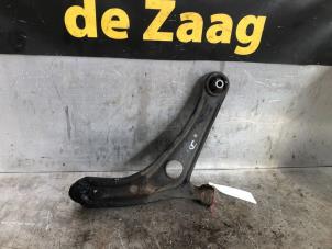 Used Front wishbone, left Toyota Yaris (P1) 1.0 16V VVT-i Price € 25,00 Margin scheme offered by Autodemontage de Zaag