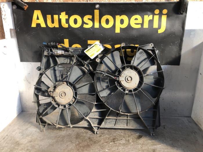 Gebrauchte Kühlerventilator Suzuki Grand Vitara II (JT) 1.6 16V Preis € 50,00 Margenregelung angeboten von Autodemontage de Zaag