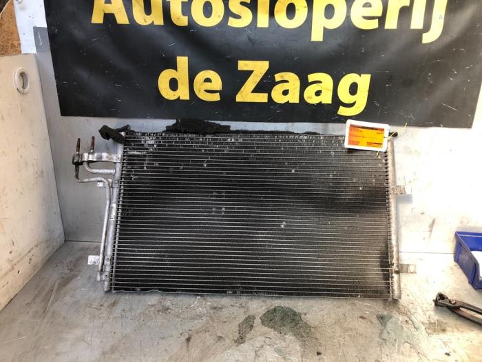 Usagé Radiateur clim Ford Focus 2 ST 2.5 20V ST Prix € 40,00 Règlement à la marge proposé par Autodemontage de Zaag