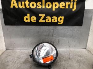 Używane Reflektor lewy Volkswagen Lupo (6X1) 1.0 MPi 50 Cena € 35,00 Procedura marży oferowane przez Autodemontage de Zaag