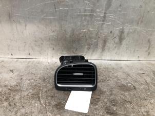Used Air grill bonnet left Volkswagen Golf VI (5K1) 2.0 GTI 16V Price € 20,00 Margin scheme offered by Autodemontage de Zaag