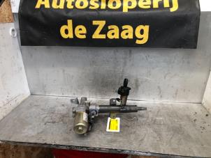 Usagé Pompe de direction Renault Twingo (C06) 1.2 Prix € 75,00 Règlement à la marge proposé par Autodemontage de Zaag