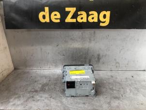 Używane Radio Seat Leon (1P1) 1.4 TSI 16V Cena € 100,00 Procedura marży oferowane przez Autodemontage de Zaag