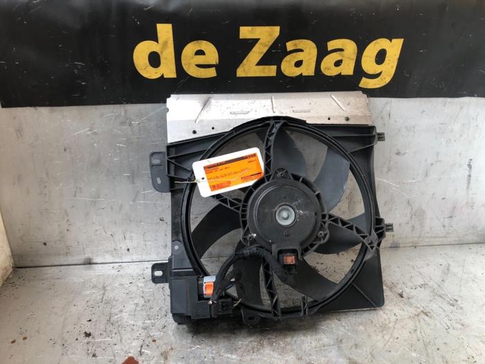 Gebrauchte Kühlerventilator Peugeot 207 SW (WE/WU) 1.6 16V Preis € 25,00 Margenregelung angeboten von Autodemontage de Zaag