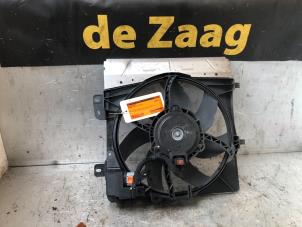Usados Ventilador de radiador Peugeot 207 SW (WE/WU) 1.6 16V Precio € 25,00 Norma de margen ofrecido por Autodemontage de Zaag