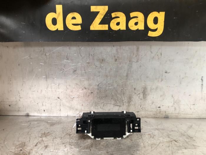 Used Interior display Ford Focus 3 1.0 Ti-VCT EcoBoost 12V 100 Price € 50,00 Margin scheme offered by Autodemontage de Zaag