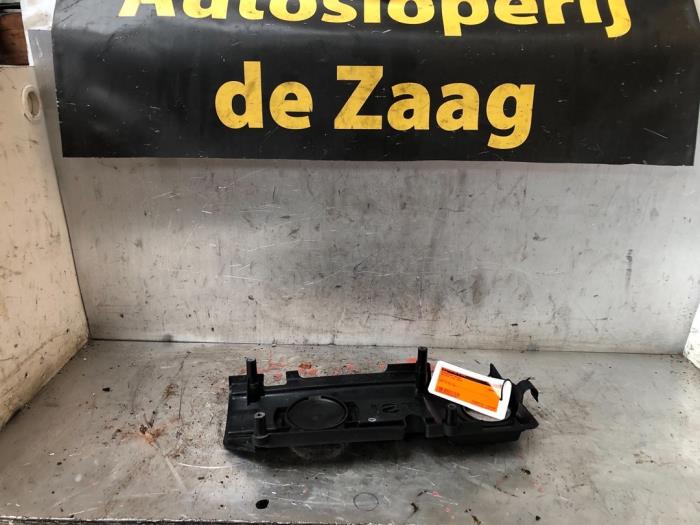 Gebrauchte Abdeckblech Motor Volkswagen Golf VI (5K1) 1.4 TSI 122 16V Preis € 25,00 Margenregelung angeboten von Autodemontage de Zaag