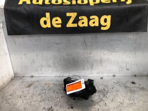 Usados Motor de arranque Opel Vivaro 1.9 DTI 16V Precio € 25,00 Norma de margen ofrecido por Autodemontage de Zaag
