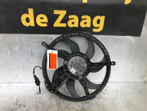 Used Radiator fan Mini Mini (R56) 1.6 16V One Price € 40,00 Margin scheme offered by Autodemontage de Zaag