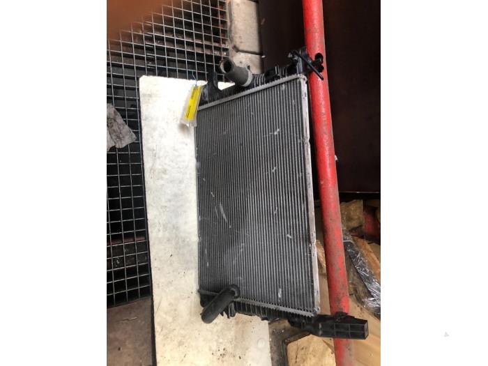 Radiator from a Ford Focus 3 1.0 Ti-VCT EcoBoost 12V 100 2013