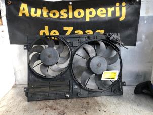 Used Radiator fan Seat Altea (5P1) 2.0 TDI 16V Price € 40,00 Margin scheme offered by Autodemontage de Zaag