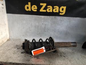 Used Front shock absorber rod, right Seat Leon (1P1) 1.4 TSI 16V Price € 40,00 Margin scheme offered by Autodemontage de Zaag