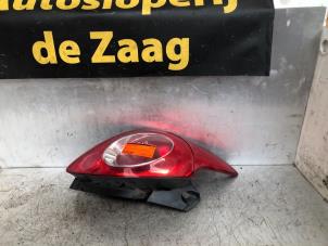 Usados Luz trasera izquierda Ford Ka II 1.2 Precio € 40,00 Norma de margen ofrecido por Autodemontage de Zaag