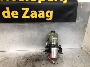 Used Power steering pump Ford Focus 2 Wagon 1.8 16V Price € 80,00 Margin scheme offered by Autodemontage de Zaag