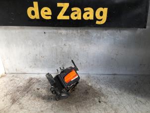 Used ABS pump Mini Countryman (R60) 1.6 16V Cooper Price € 175,00 Margin scheme offered by Autodemontage de Zaag