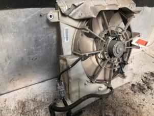Usagé Ventilateur radiateur Peugeot 107 1.0 12V Prix € 40,00 Règlement à la marge proposé par Autodemontage de Zaag