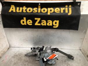 Usagé Pompe de direction Mazda 2 (DE) 1.3 16V S-VT Prix € 100,00 Règlement à la marge proposé par Autodemontage de Zaag