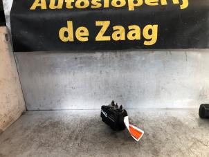 Used ABS pump Austin Mini Open (R52) 1.6 16V One Price € 75,00 Margin scheme offered by Autodemontage de Zaag
