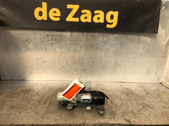 Używane Silnik dachu cabrio Austin Mini Open (R52) 1.6 16V One Cena € 70,00 Procedura marży oferowane przez Autodemontage de Zaag