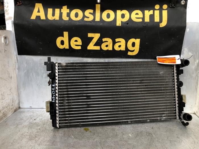 Used Radiator Volkswagen Polo V (6R) 1.2 TDI 12V BlueMotion Price € 50,00 Margin scheme offered by Autodemontage de Zaag