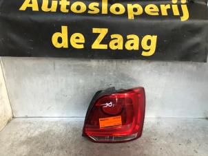 Usagé Feu arrière droit Volkswagen Polo V (6R) 1.4 16V Prix € 35,00 Règlement à la marge proposé par Autodemontage de Zaag
